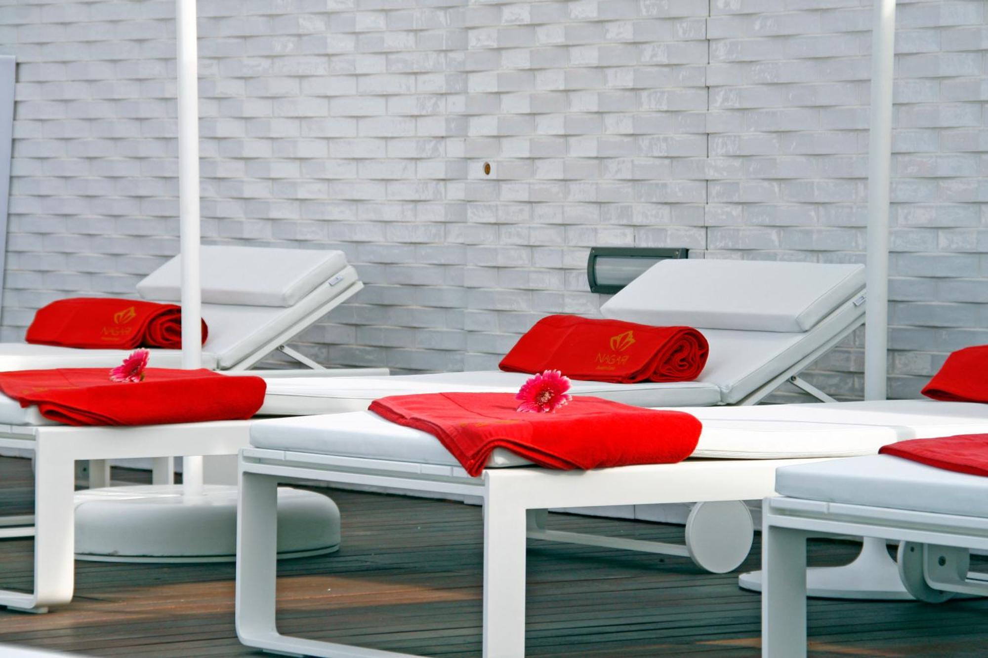 Gran Hotel Nagari Boutique & Spa Βίγκο Εξωτερικό φωτογραφία The pool at the Mandarin Oriental, Munich