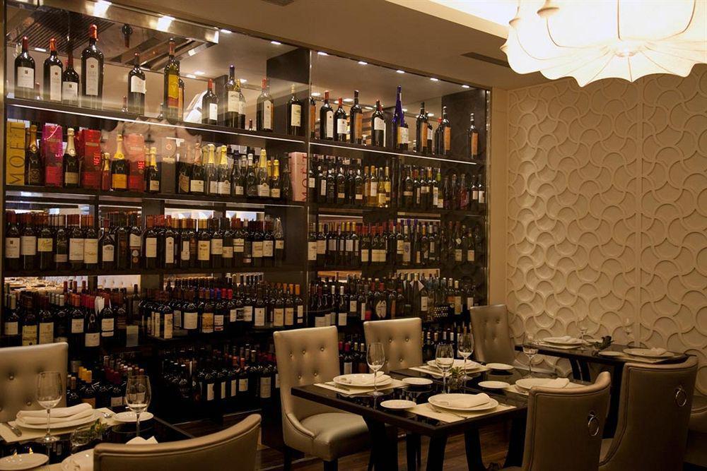 Gran Hotel Nagari Boutique & Spa Βίγκο Εξωτερικό φωτογραφία Wine bar in Paris